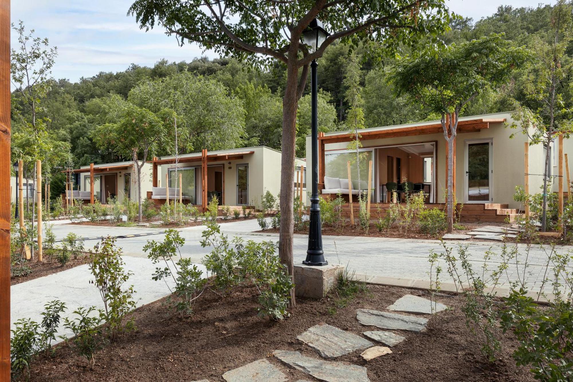 Hotel Wecamp Pirineos Boltaña Exterior foto